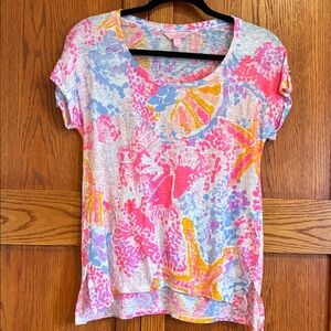 EUC - Lilly Pulitzer painted T Shirt, Size Small